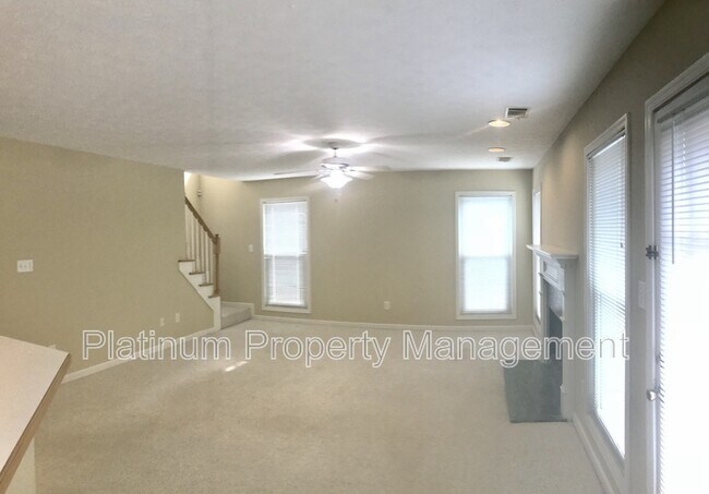 Building Photo - 1020 Twin Brook Ct NW