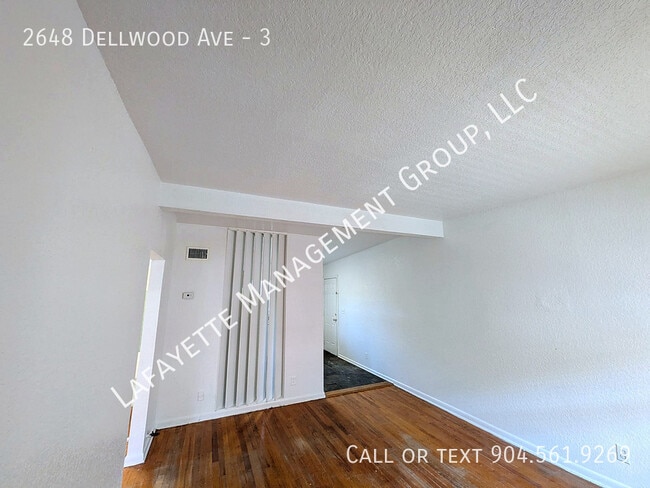 Building Photo - 2648 Dellwood Ave