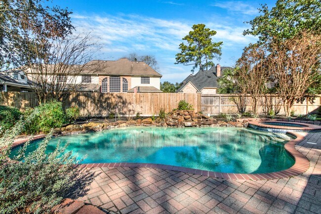 Building Photo - 13714 Gainesway Dr