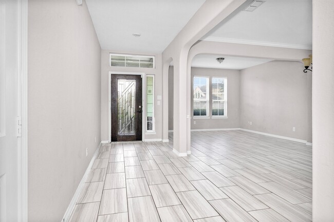 Building Photo - 6915 Pebble Pass Ln