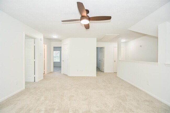 Building Photo - 1210 Windover Ct
