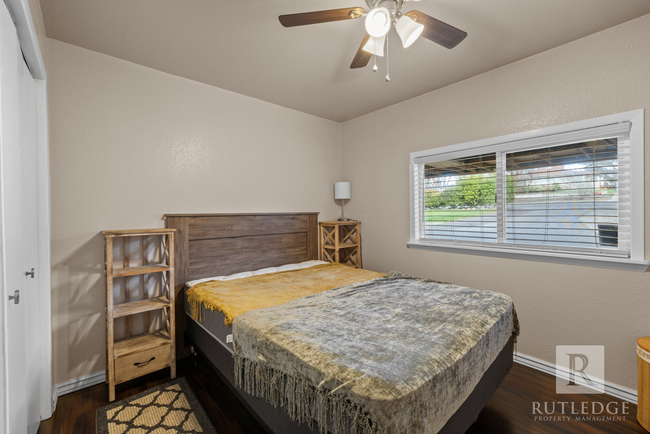 Building Photo - FULLY FURNISHED Short Term Rental!