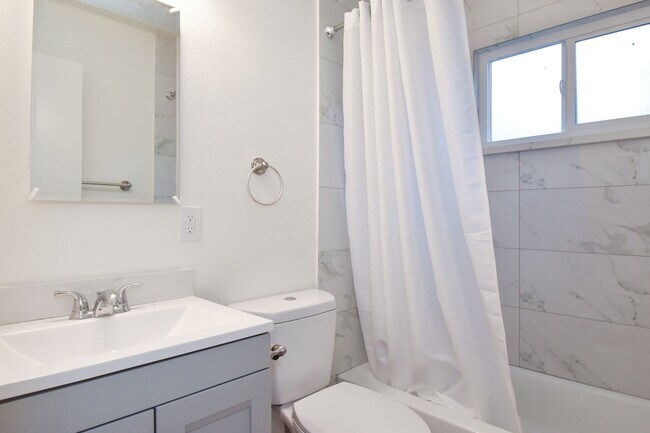 Building Photo - 2351-55