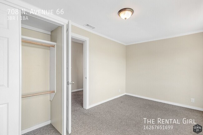 Building Photo - 708 N Avenue 66