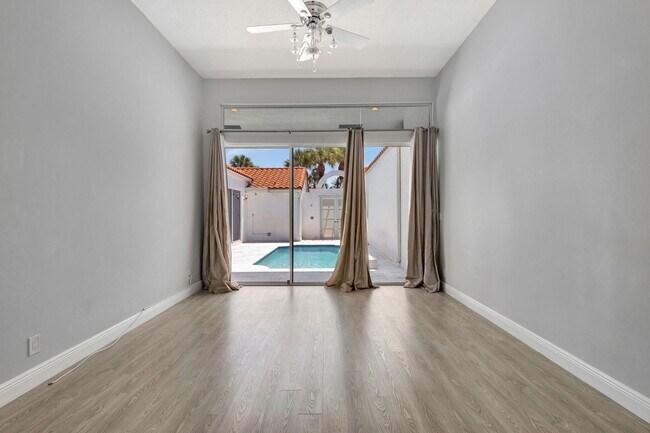 Building Photo - 3807 Candlewood Ct