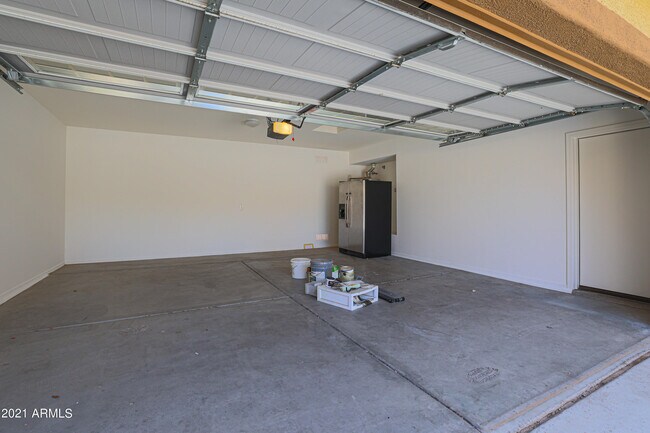 Building Photo - 3551 E Tulsa St