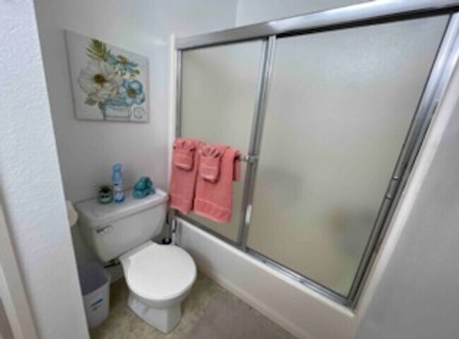 Building Photo - Lovely 1BR condo with Mountain View - Pool, Spa & Tennis