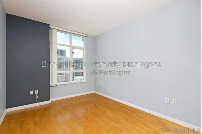 Building Photo - 850 Beech St