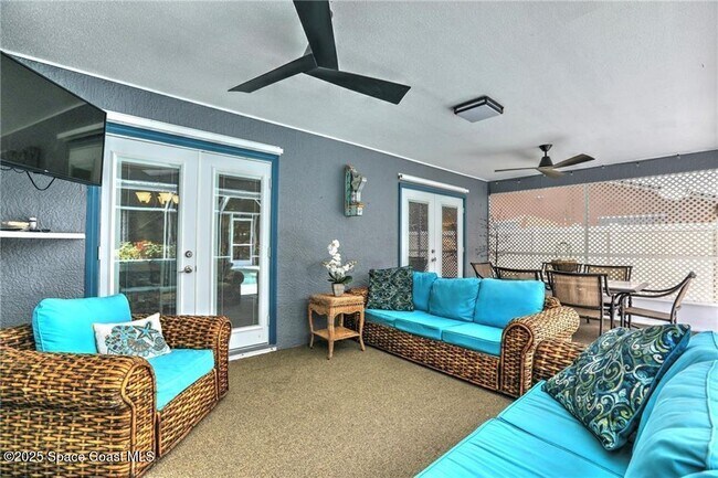Building Photo - 562 Rolling Hill Dr