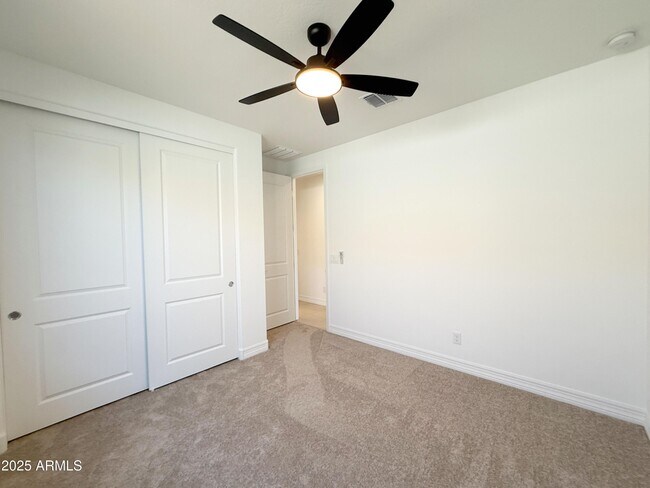 Building Photo - 17017 W Shangri La Rd