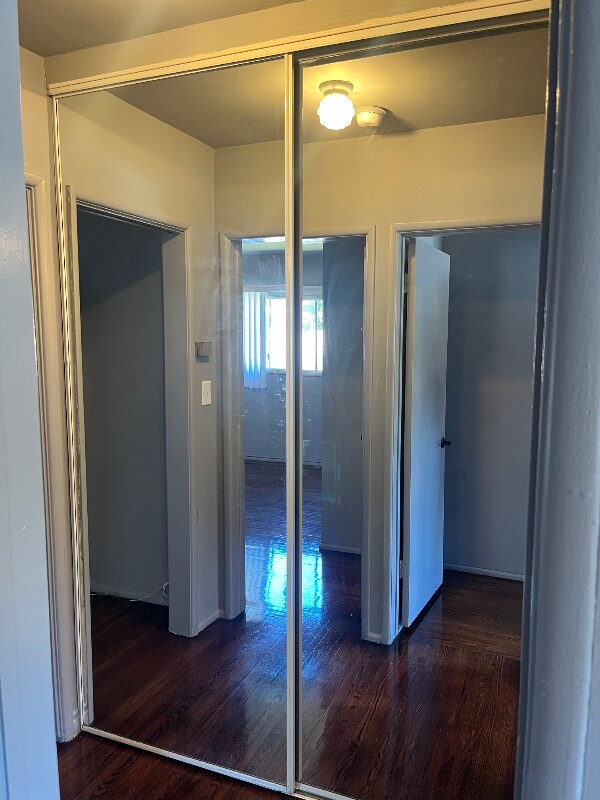 Building Photo - 13744 Burbank Blvd