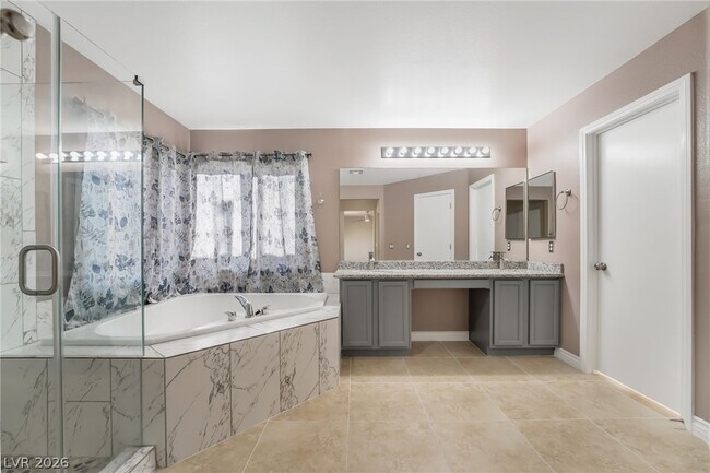 Building Photo - 4664 Deer Forest Ave