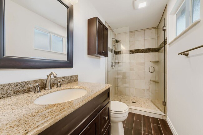 Building Photo - 4bd/2.75ba Renton Home
