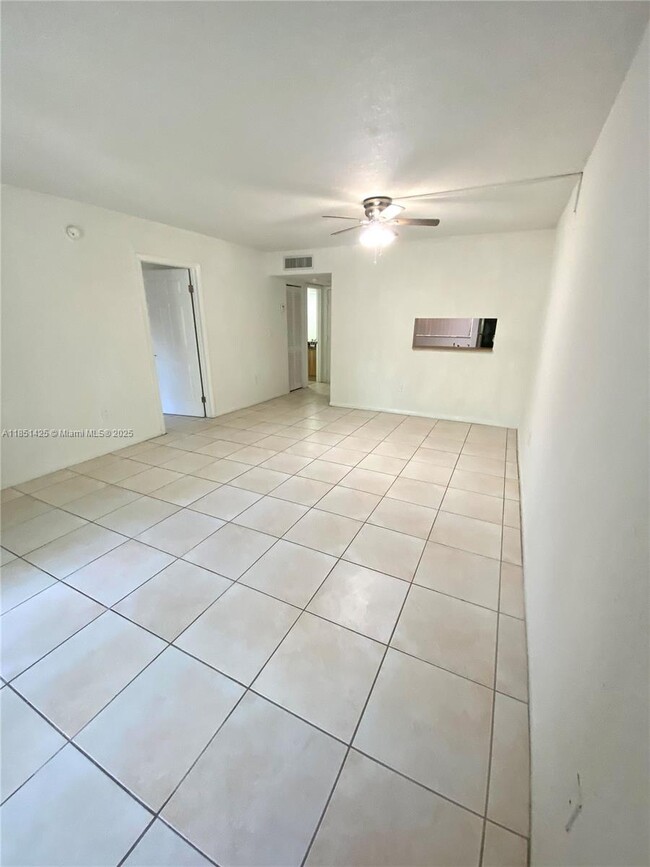 Building Photo - 8520 SW 133rd Avenue Rd