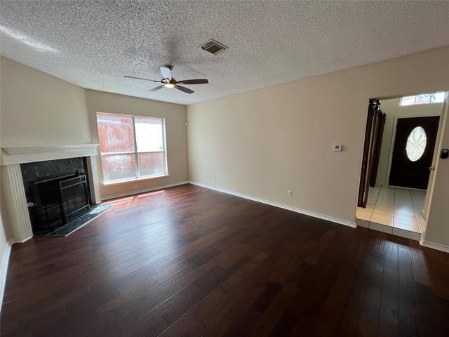 Building Photo - 1508 Alamosa Dr