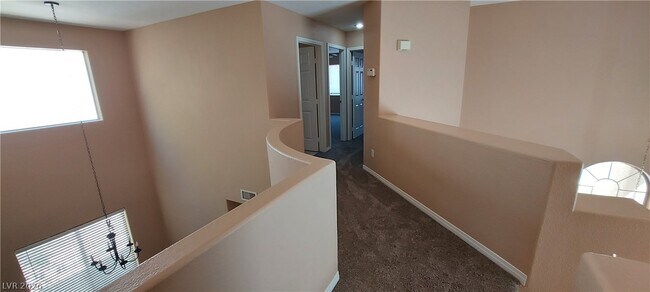 Building Photo - 8917 Picket Fence Ave