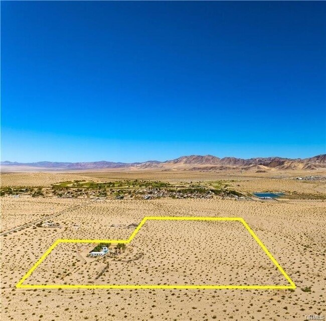 Building Photo - Pool Estate for Lease