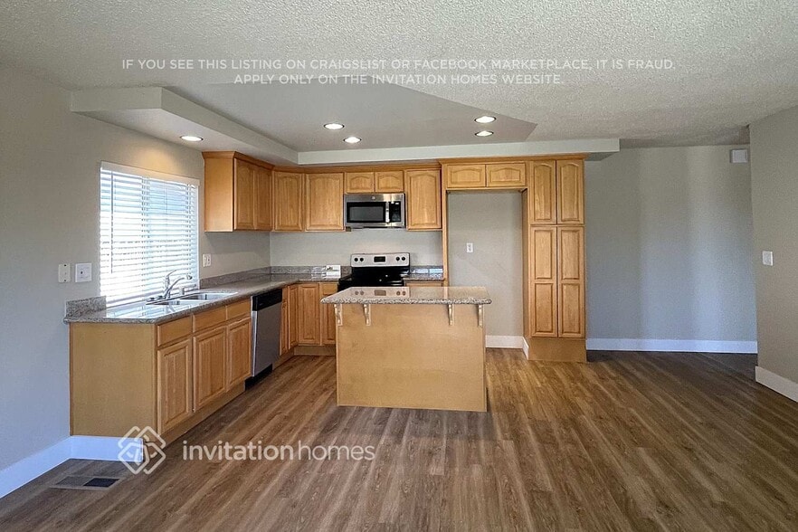 Building Photo - 3039 Greenhall Way