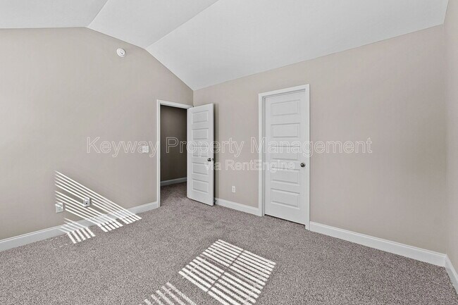 Building Photo - 2096 Denmark Ave SE