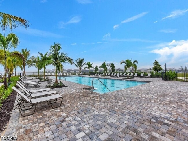 Building Photo - 10883 Timber Creek Dr