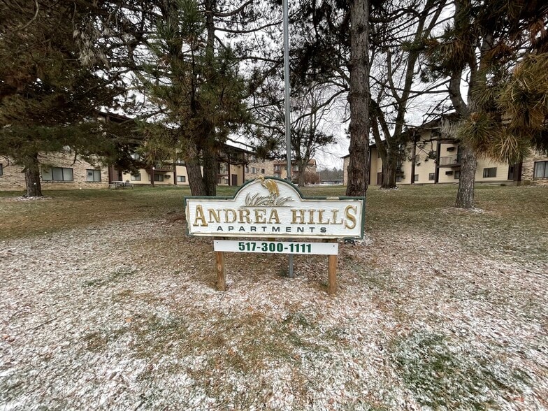 Andrea Hills Apartments 24172515 Kerry St Lansing MI 48912