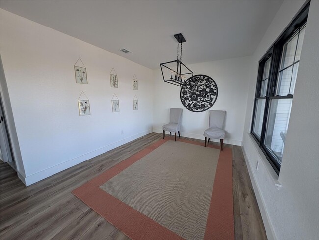 Building Photo - 306 Deer Creek Cir