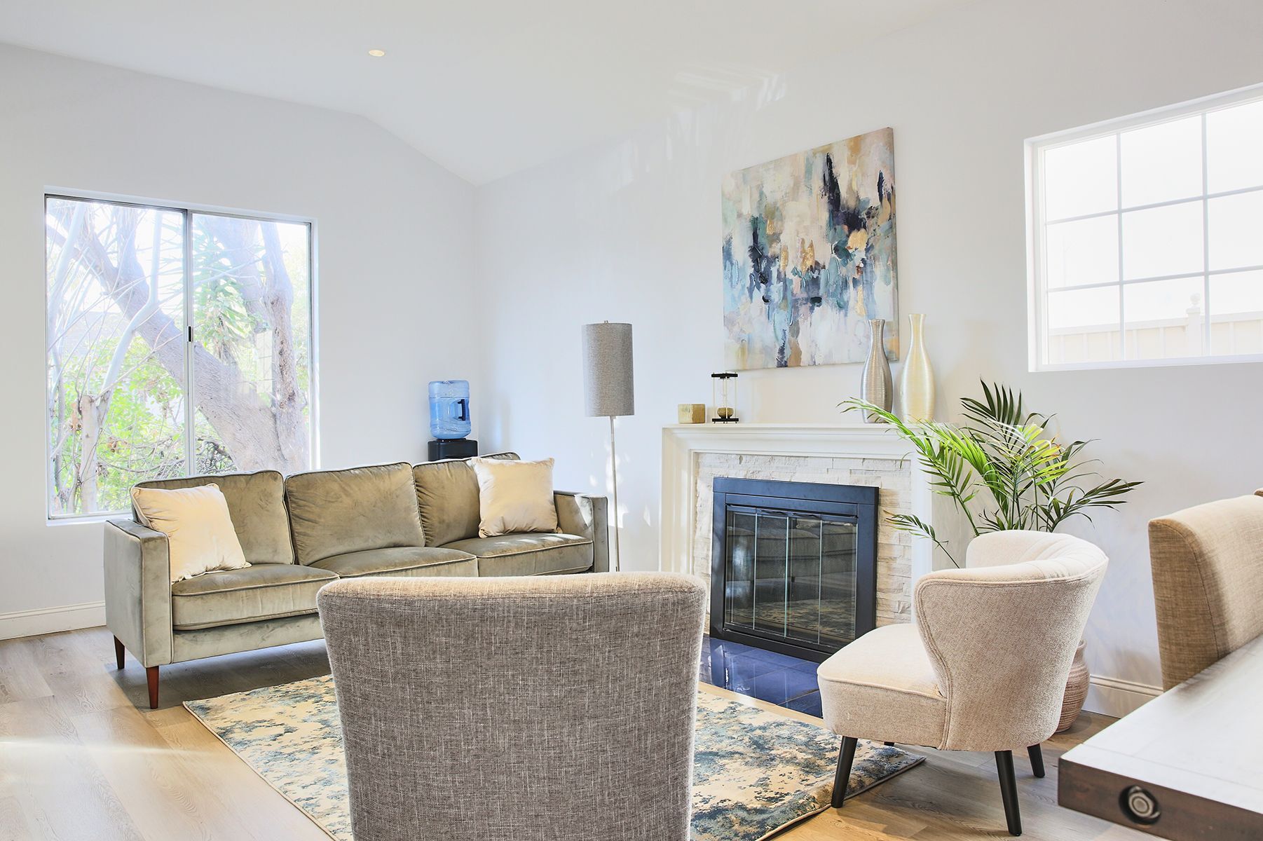 Upstairs sitting area - 446 S Almont Dr