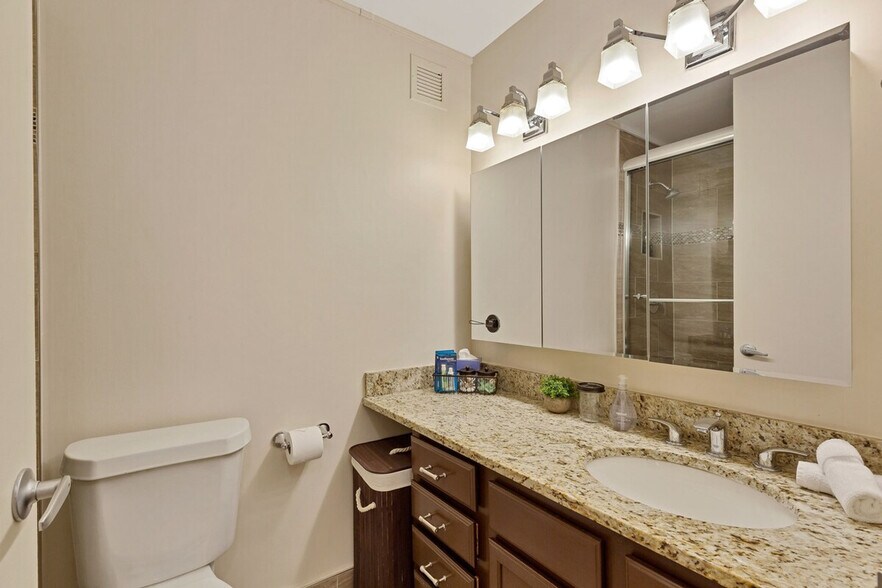 Building Photo - 49 E Superior St