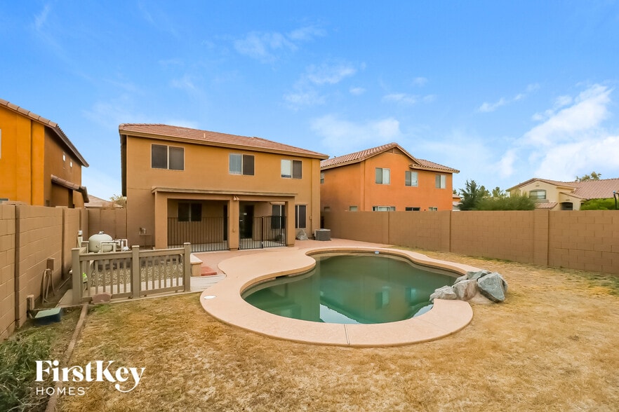 Building Photo - 3349 S 98th Ln