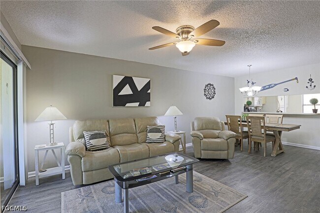 Building Photo - 15178 Parkside Dr