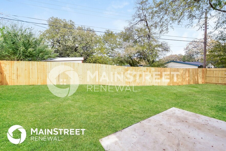 Building Photo - 6409 Ramey Ave