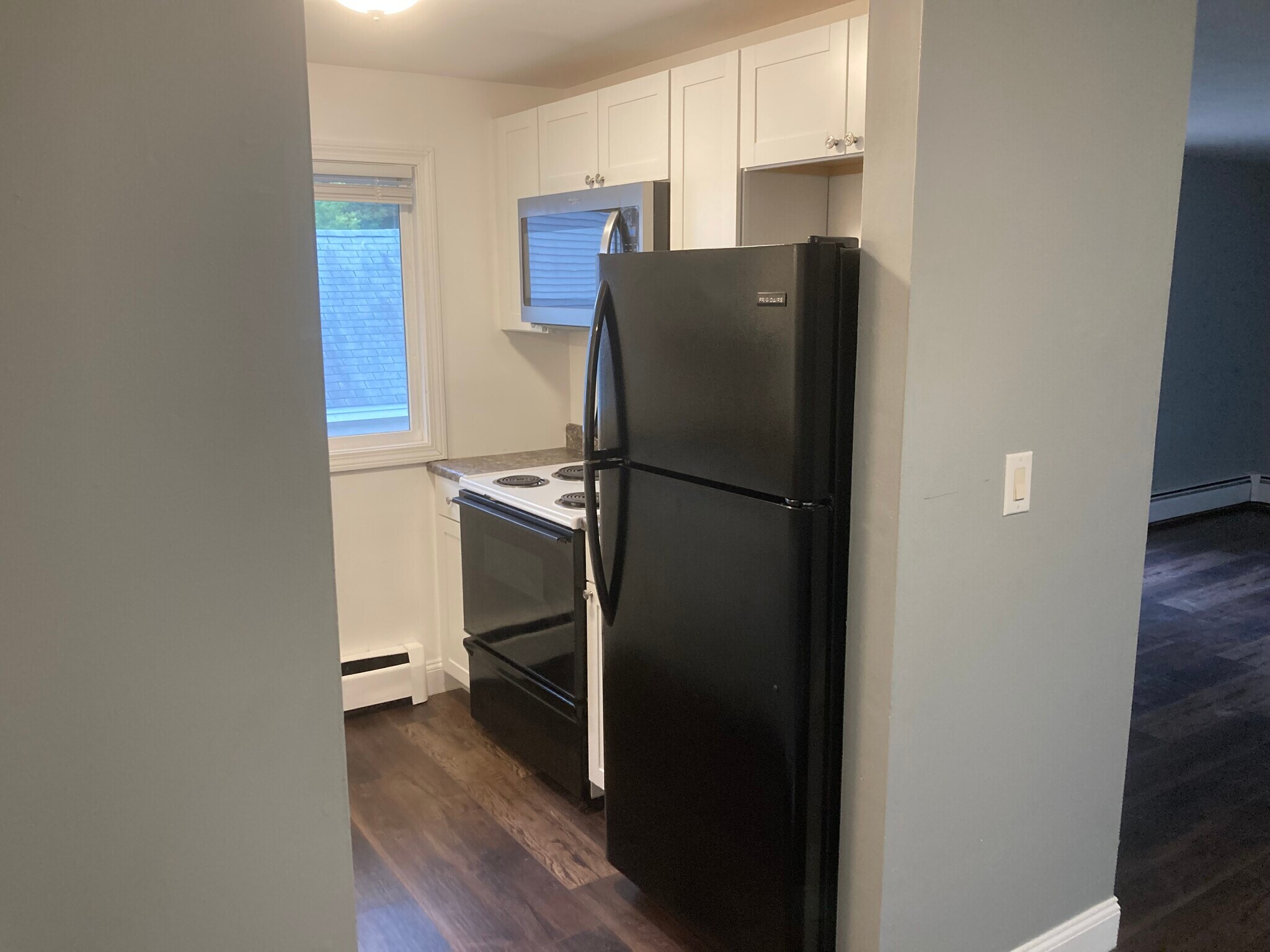 Building Photo - 91 Pickering Rd