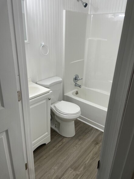 Building Photo - 5614 Madonna Cir
