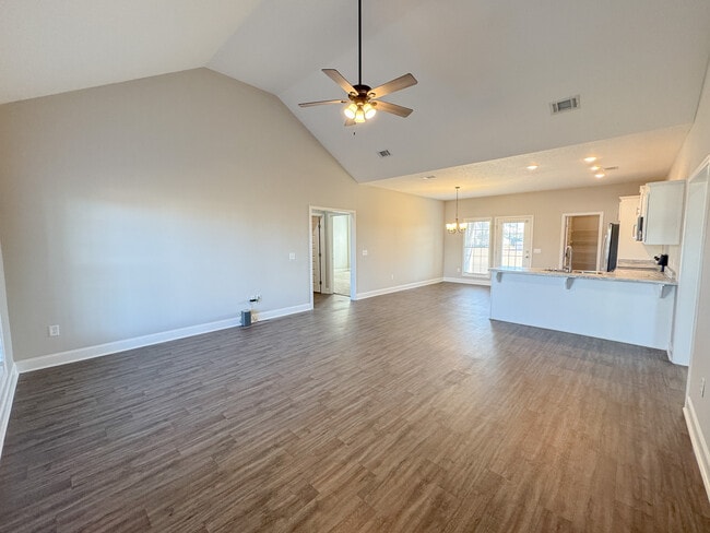 Building Photo - 312 Old Rockdale