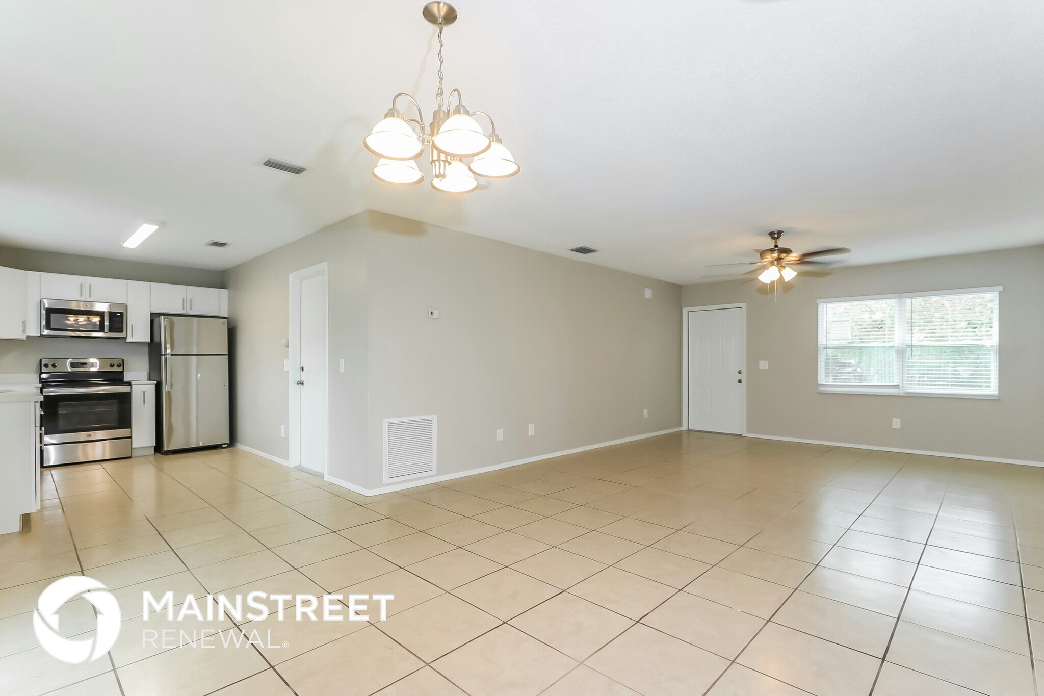Building Photo - 2831 SE Melaleuca Blvd