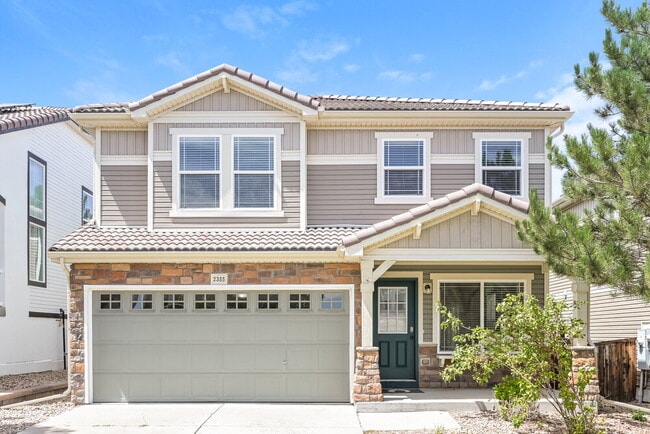 Building Photo - 2355 Coach House Loop