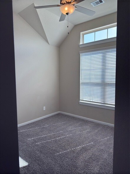 Building Photo - 1555 Rustling Creek Dr