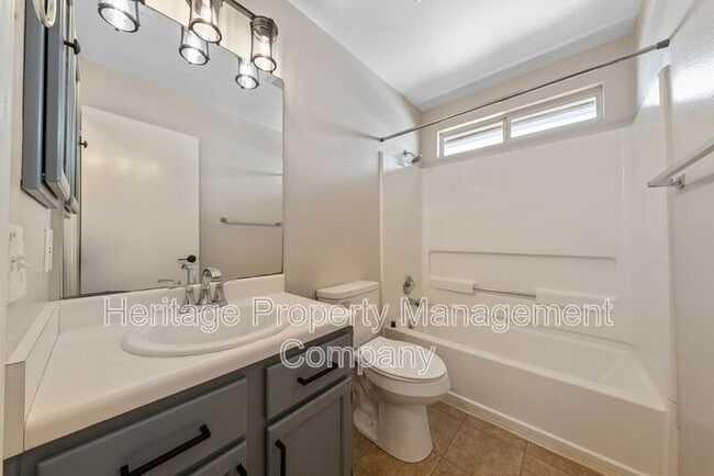 Building Photo - 659 Coral Harbor