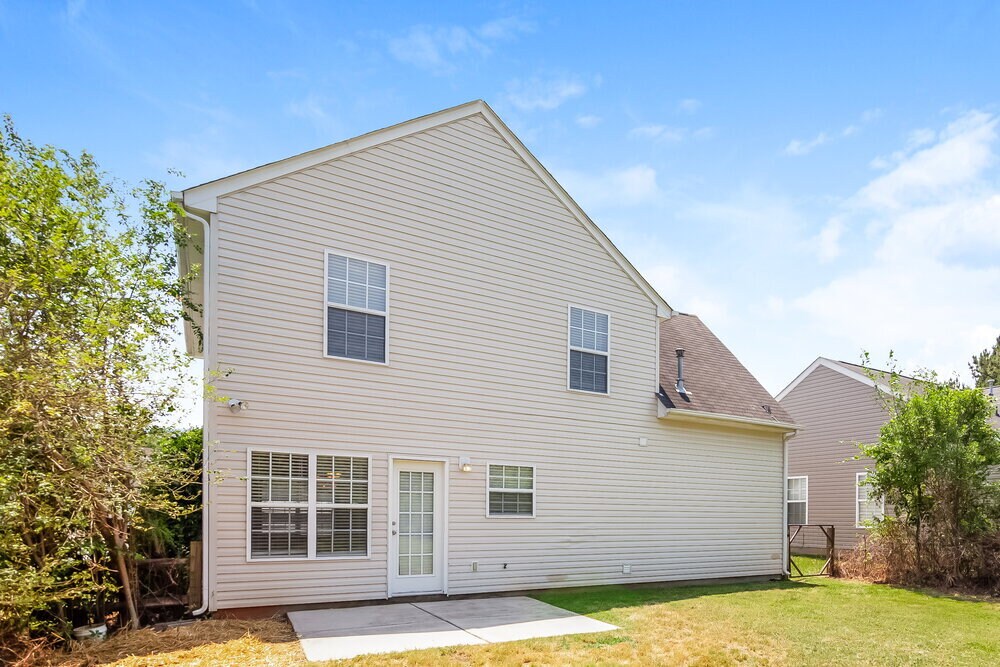 Building Photo - 715 Almora Dr
