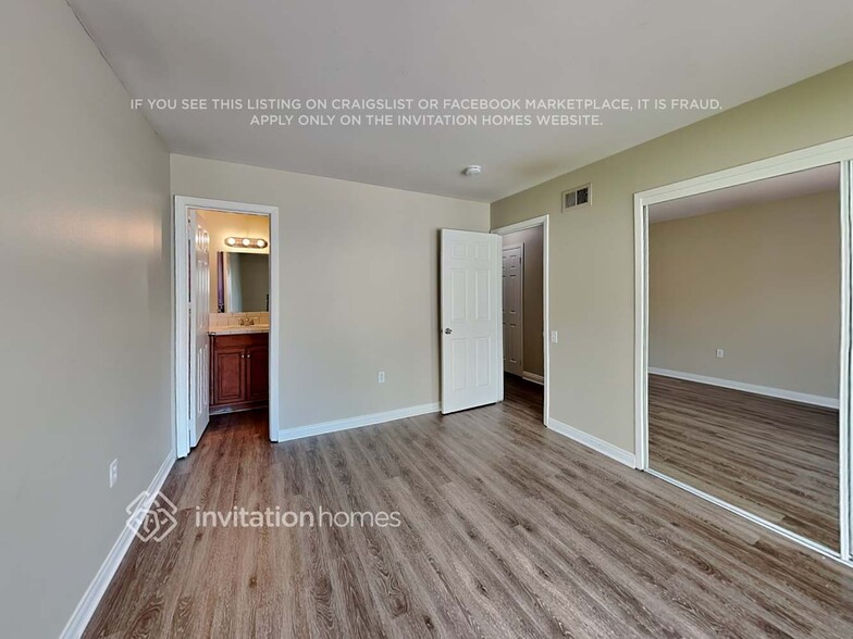 Building Photo - 378 W 53rd St