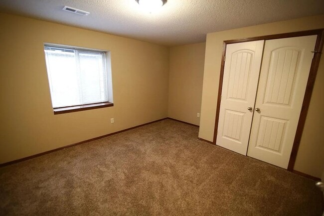 Building Photo - 5245 N Lycee Cir