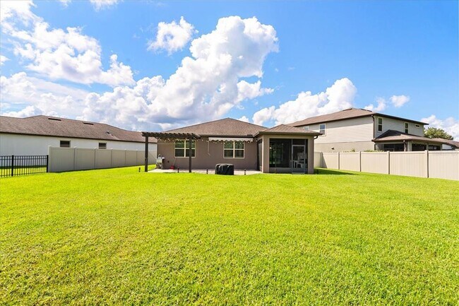 Building Photo - 3559 Southern Cross Lp