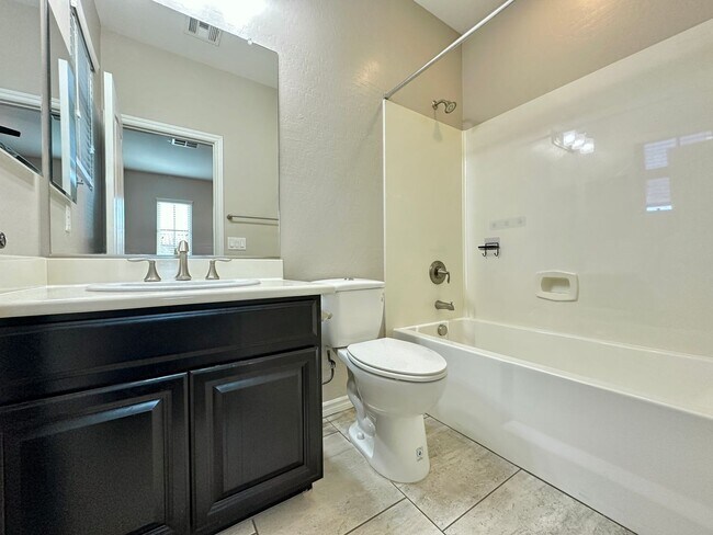 Building Photo - Tuscany Parcel 22