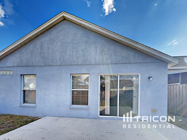 Building Photo - 7520 Oxford Garden Cir