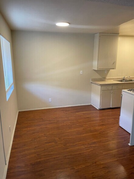 Building Photo - 7763 Hellman Ave