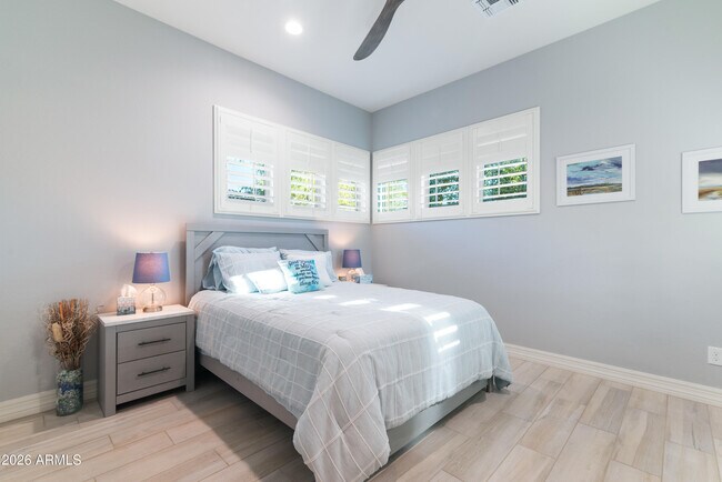 Building Photo - 20942 W College Dr