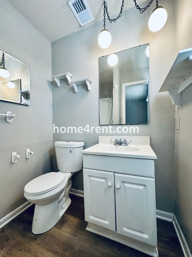 Building Photo - Newer LVP Flooring, Paint and SS Appliance...