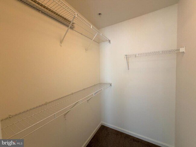 Building Photo - 125 Hidden Hill Cir