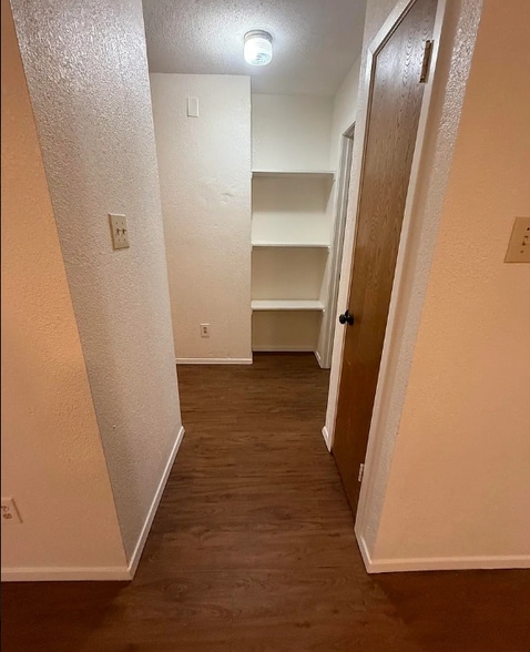 Building Photo - 2813 W Shaw St