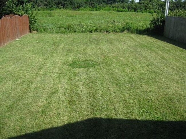 Building Photo - 3 Bedroom Ranch style home in Spring Valle...